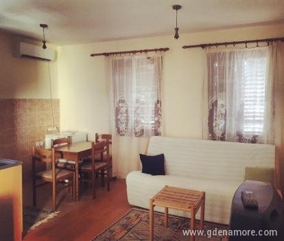 Apartamentos Danka, alojamiento privado en Sutomore, Montenegro